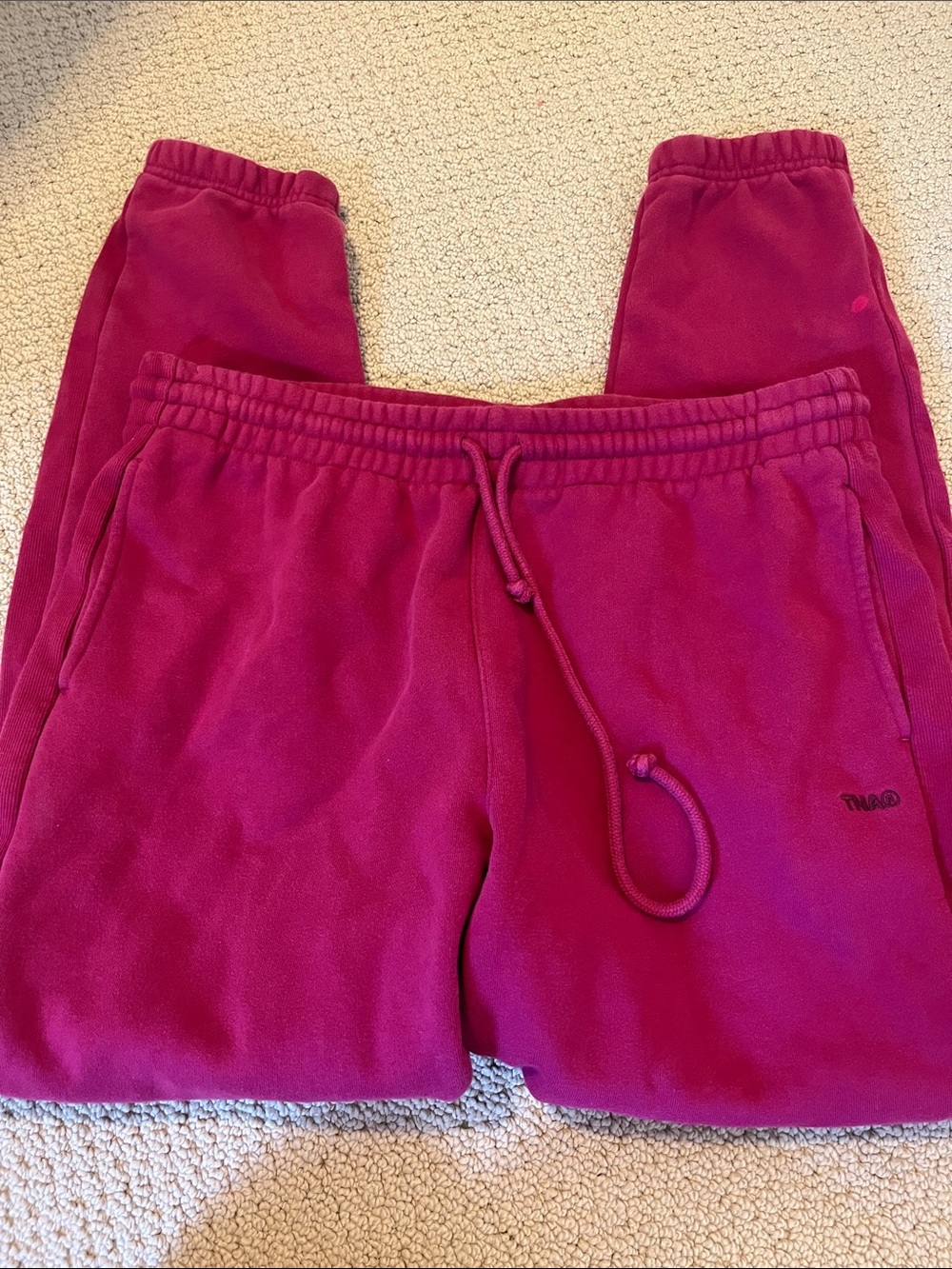 TNA aritzia cozy fleece boyfriend sweatpants joggers raspberry pink L